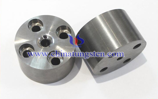 tungsten carbide reduced diameter mold