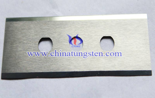 tungsten carbide three holes blade picture